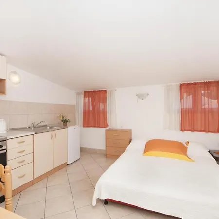 Jasenka Supetar St Apartment *
