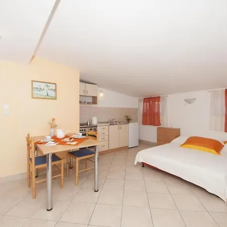 Jasenka Supetar St Apartment *