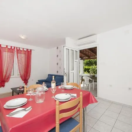 Apartment Jasenka Supetar St Gornji Humac